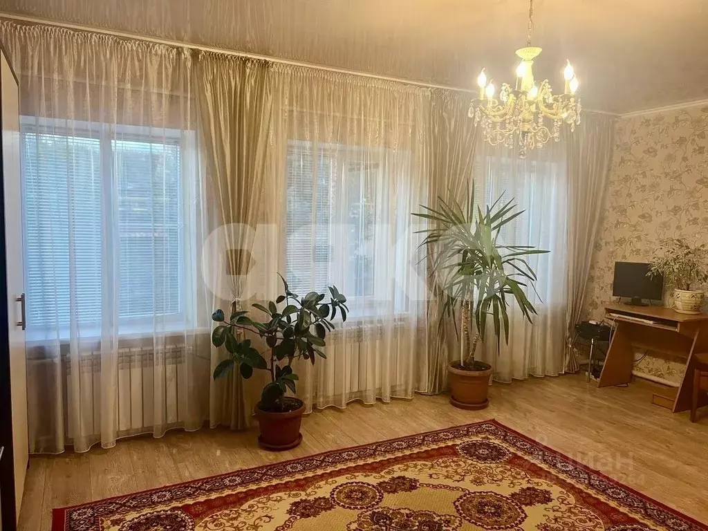 Дом в Крым, Симферополь ул. Почтовая (78 м) - Фото 1