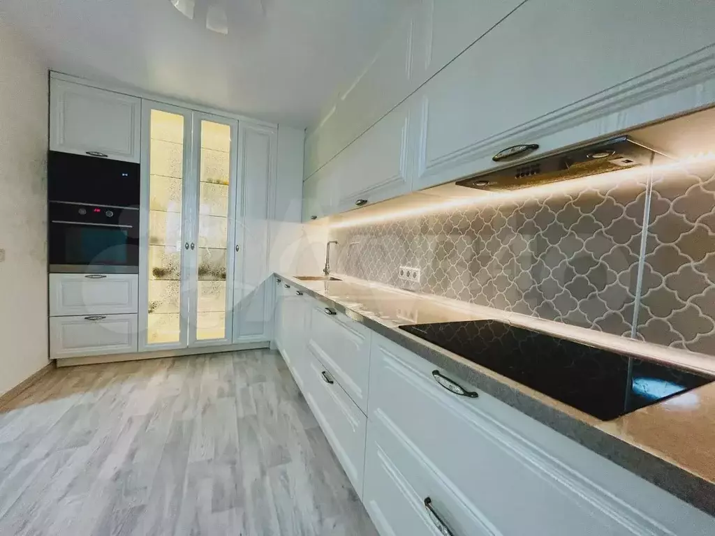 3-к. квартира, 70 м, 6/16 эт. - Фото 0
