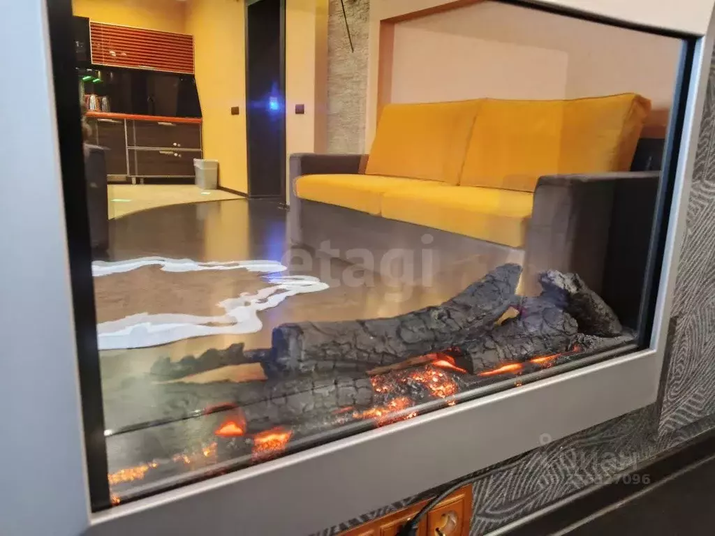 3-к кв. Астраханская область, Астрахань пл. Джона Рида, 7к1 (108.0 м) - Фото 1