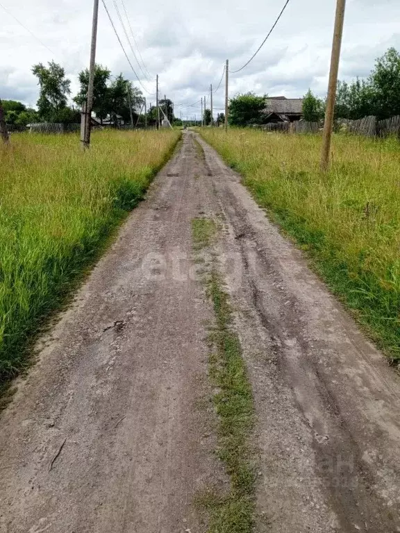 Дом в Свердловская область, Первоуральск городской округ, пос. Кузино  ... - Фото 1