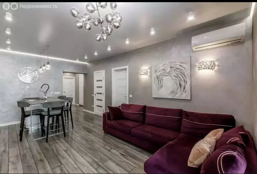 Дом в Ростов-на-Дону, Особенная улица (100 м) - Фото 1