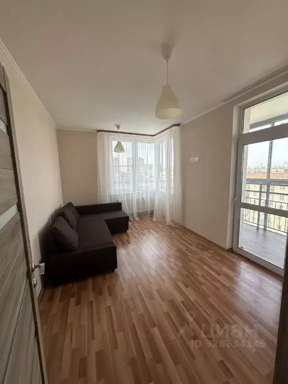 2-к кв. Свердловская область, Екатеринбург ул. Буторина, 1 (57.0 м) - Фото 1