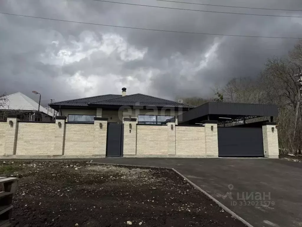 Дом в Ставропольский край, Ставрополь бул. Зеленая Роща, 51 (114 м) - Фото 2