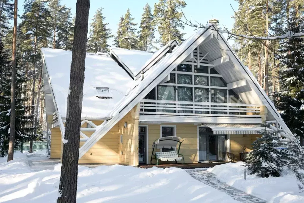 Дом в Санкт-Петербург, Санкт-Петербург, Зеленогорск Курортная ул., ... - Фото 1