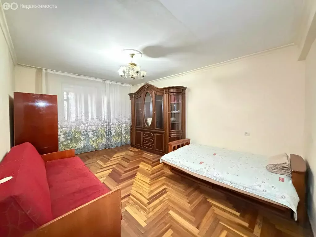 2-комнатная квартира: Нальчик, улица Мальбахова, 30литА (56 м) - Фото 1