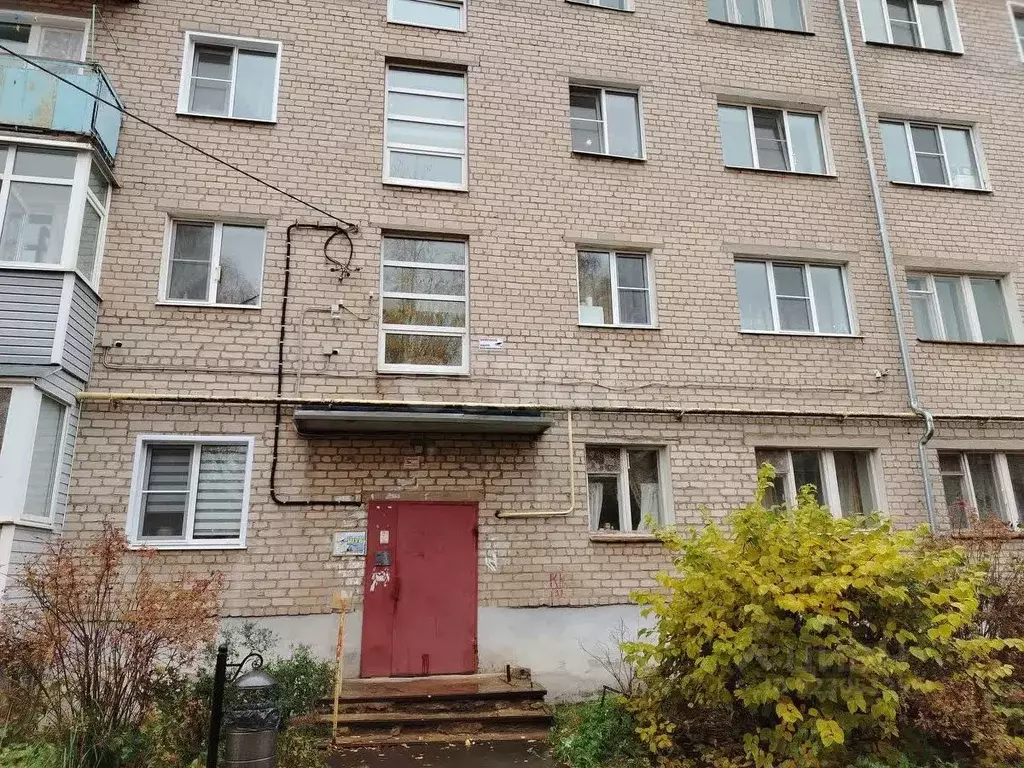 3-к кв. Ярославская область, Данилов ул. Шарохина, 22 (62.2 м) - Фото 1