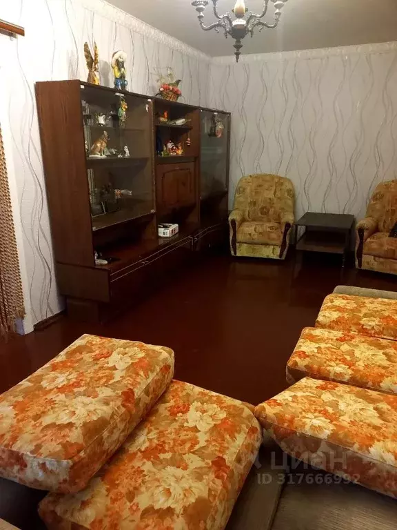 2-к кв. Ярославская область, Рыбинск ул. 50 лет ВЛКСМ, 48 (44.1 м) - Фото 0