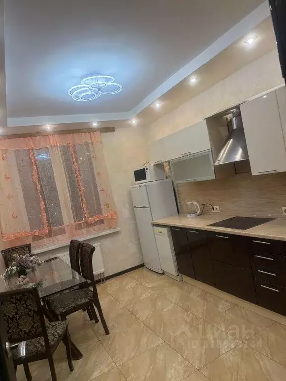 2-к кв. Санкт-Петербург ул. Русановская, 19к2 (60.0 м) - Фото 0