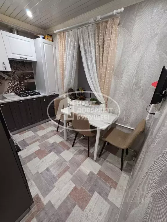 3-к кв. Пермский край, Чусовой ул. Мира, 8 (61.7 м) - Фото 1