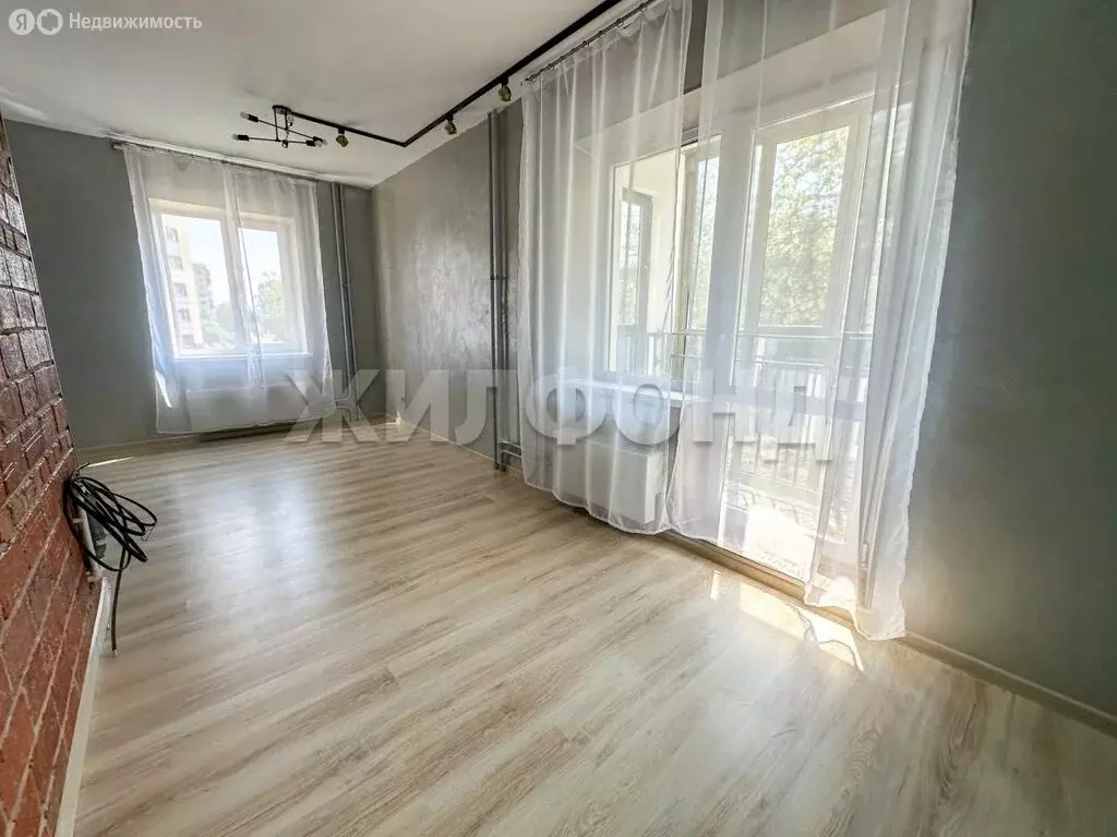 Квартира-студия: Томск, улица Войкова, 49 (32.66 м) - Фото 1