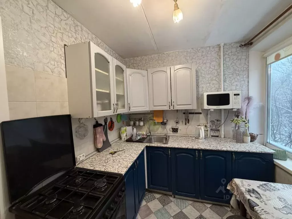 3-к кв. Москва ул. Молостовых, 10К3 (61.4 м) - Фото 1