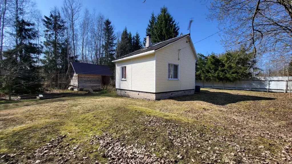 Дом в Ленинградская область, Кировский район, Синявинское городское ... - Фото 1