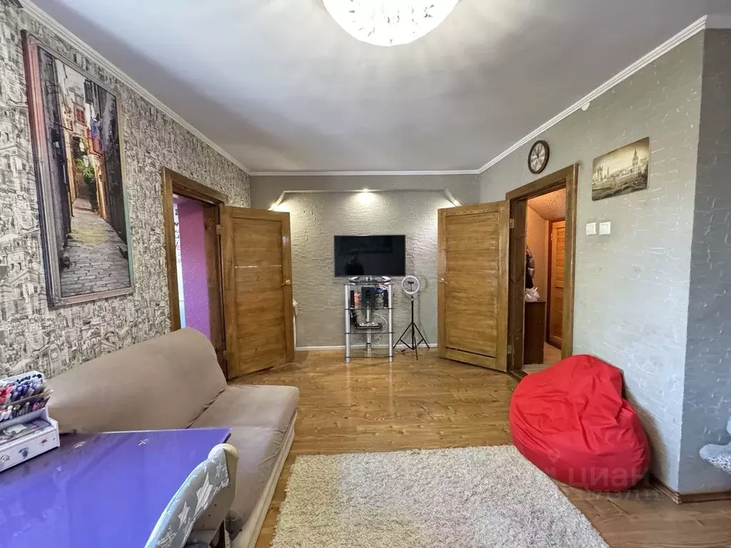 3-к кв. Калининградская область, Советск Липовая ул., 5 (68.7 м) - Фото 0