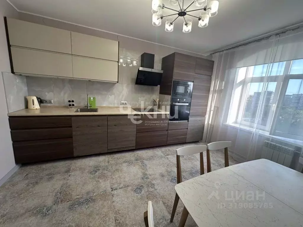2-к кв. Нижегородская область, Нижний Новгород ул. Фрунзе, 16 (78.0 м) - Фото 0