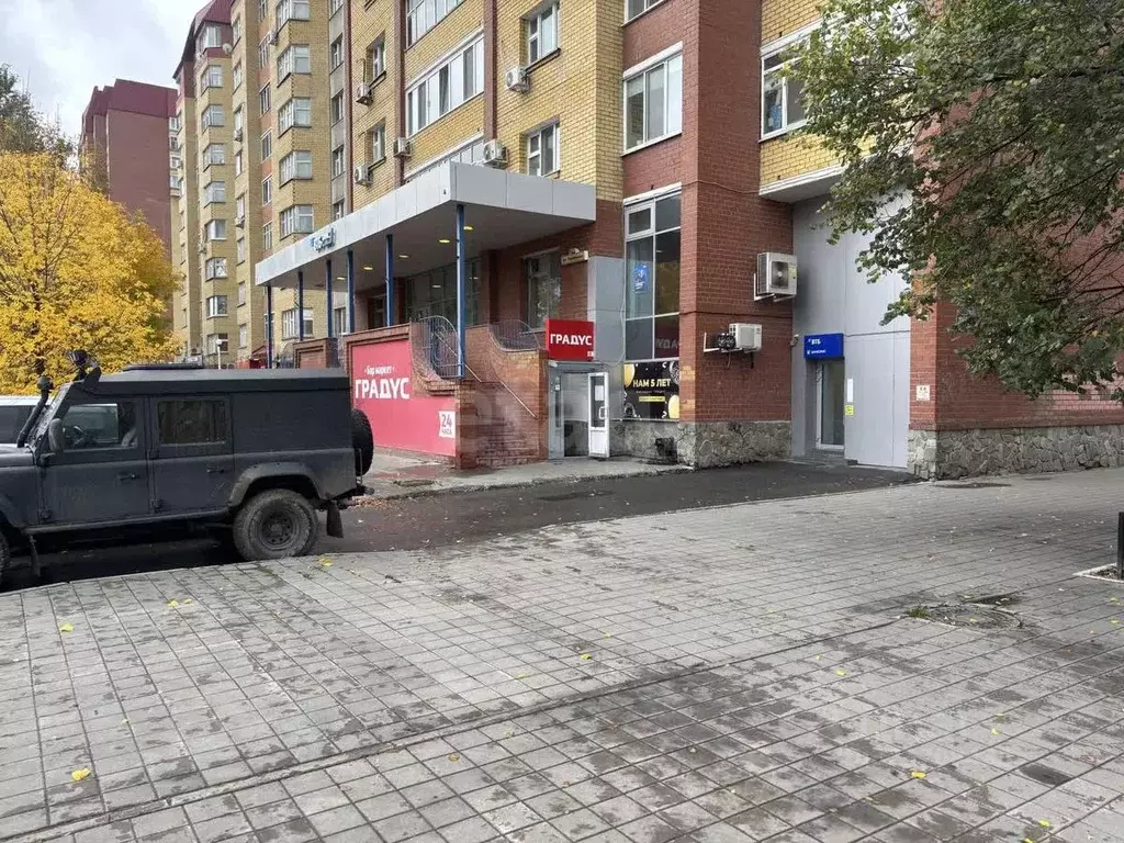 Помещение свободного назначения в Тюменская область, Тюмень ул. ... - Фото 1