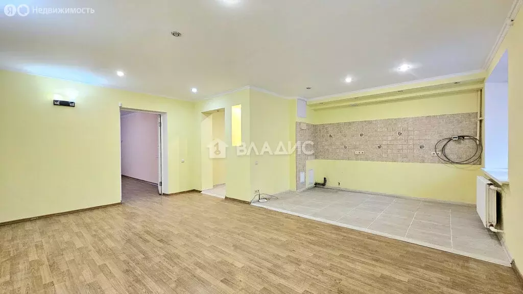 3-комнатная квартира: Липецк, улица А.Г. Стаханова, 2 (86.6 м) - Фото 1