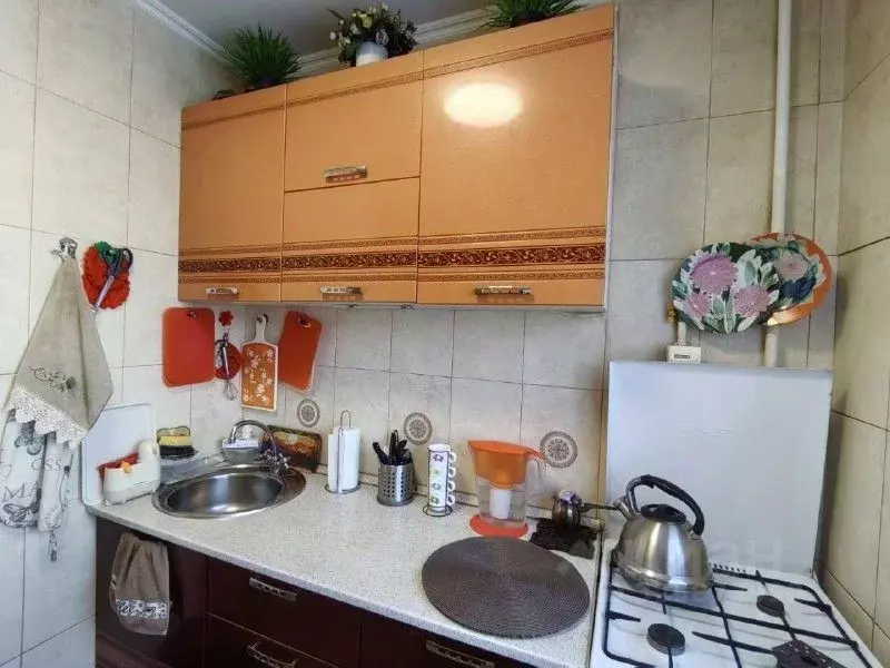 2-к кв. Омская область, Омск ул. Чайковского, 12 (45.0 м) - Фото 1