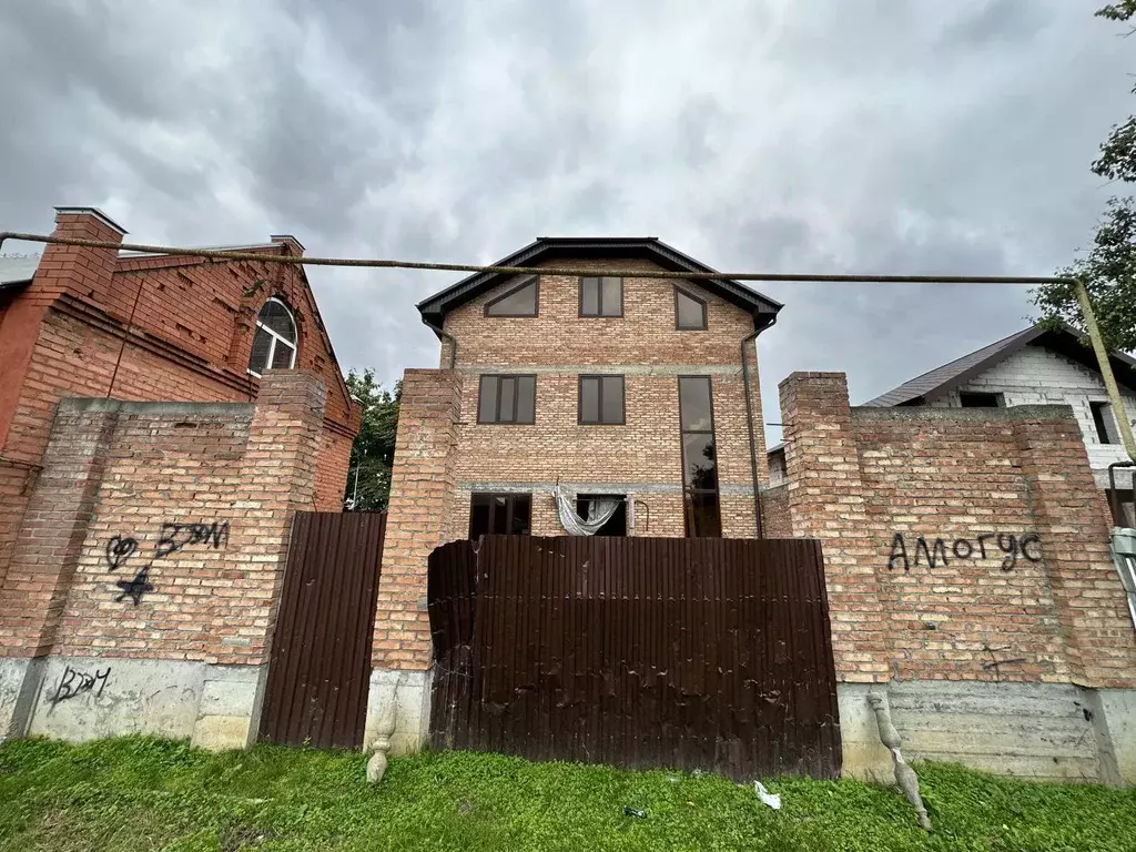 Дом в Чеченская республика, Грозный Восточная ул., 24/6 (240 м) - Фото 2