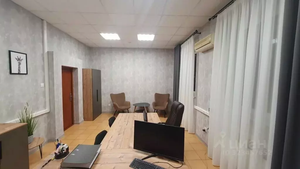 Офис в Свердловская область, Екатеринбург ул. Бебеля, 17 (24 м) - Фото 1