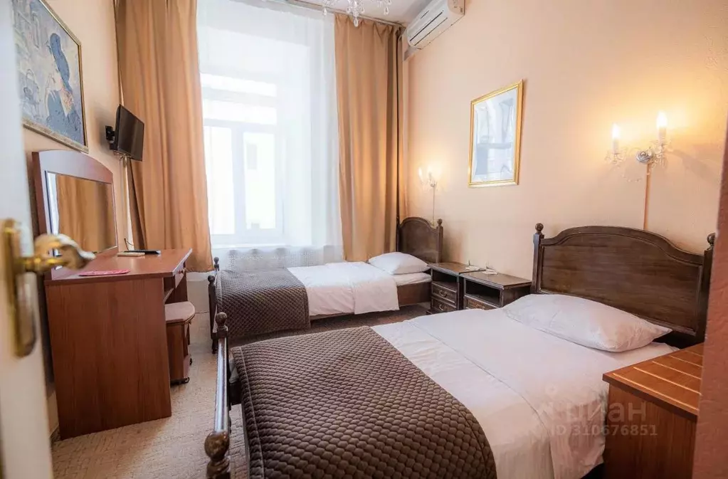 Комната Москва Тверской бул., 14С4 (12.0 м) - Фото 0