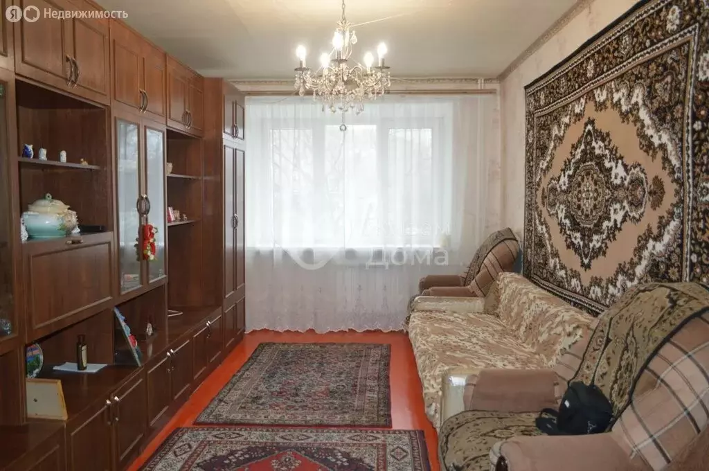 3-комнатная квартира: Волгоград, улица Николая Отрады, 15 (61 м) - Фото 1