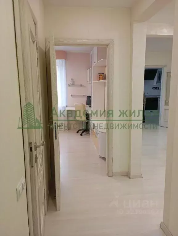 2-к кв. Саратовская область, Энгельс Степная ул., 173А (76.5 м) - Фото 2