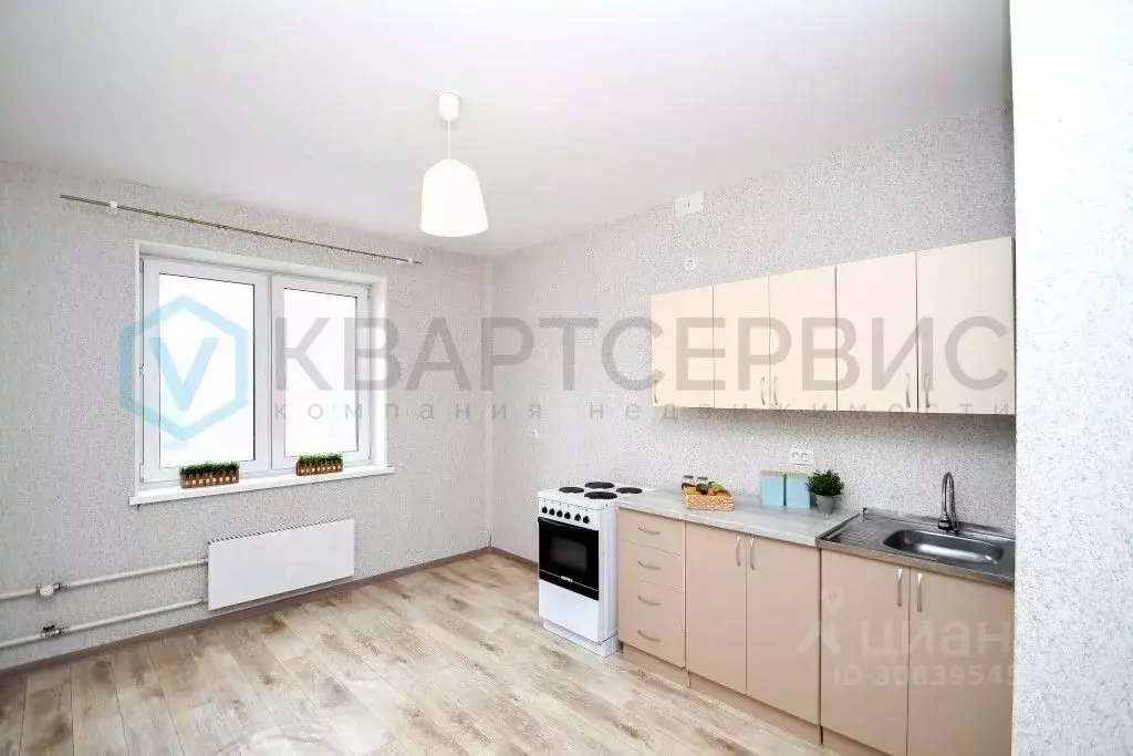 3-к кв. Омская область, Омск ул. 21-я Амурская, 77 (79.6 м) - Фото 0