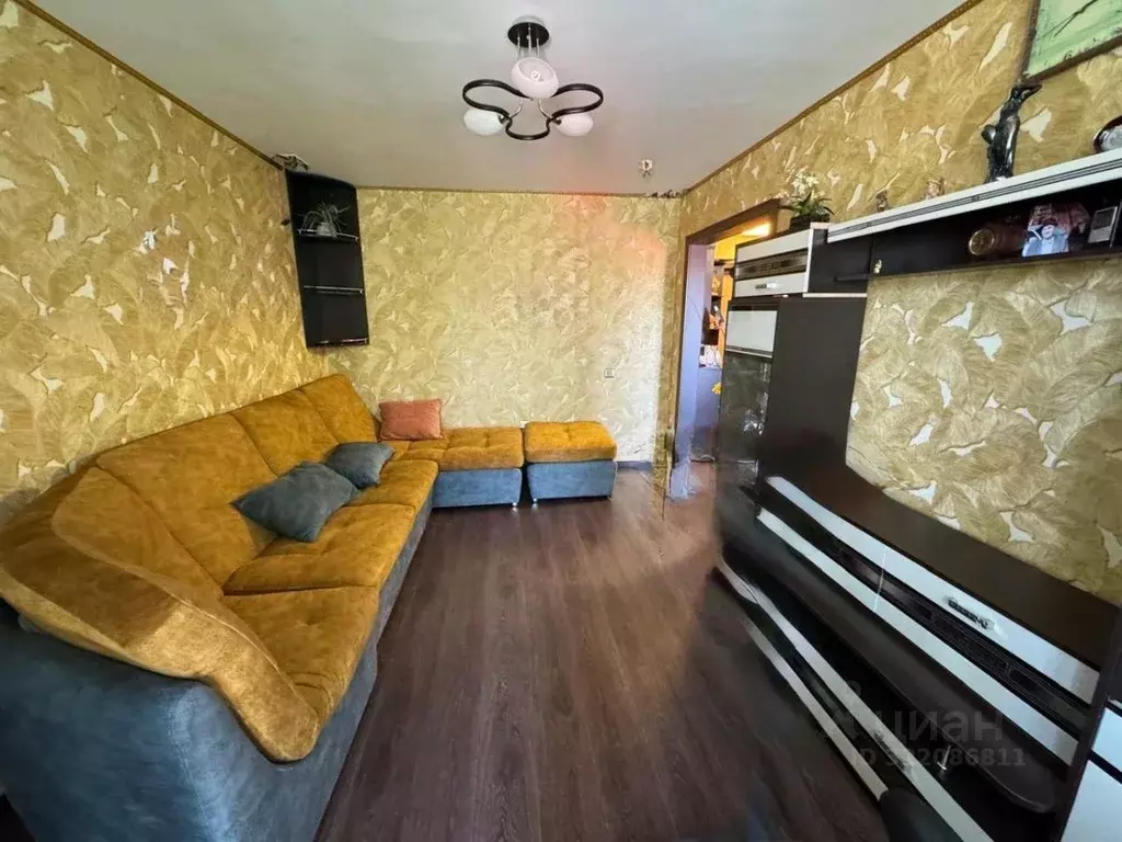 1-к кв. Кемеровская область, Калтан Комсомольская ул., 83 (32.8 м) - Фото 1