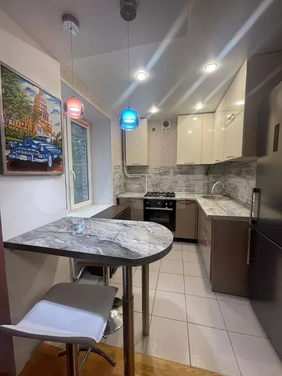 3-к. квартира, 55,5 м, 1/5 эт. - Фото 0