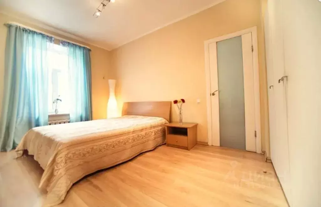 2-к кв. Санкт-Петербург Невский просп., 53 (50.0 м) - Фото 0