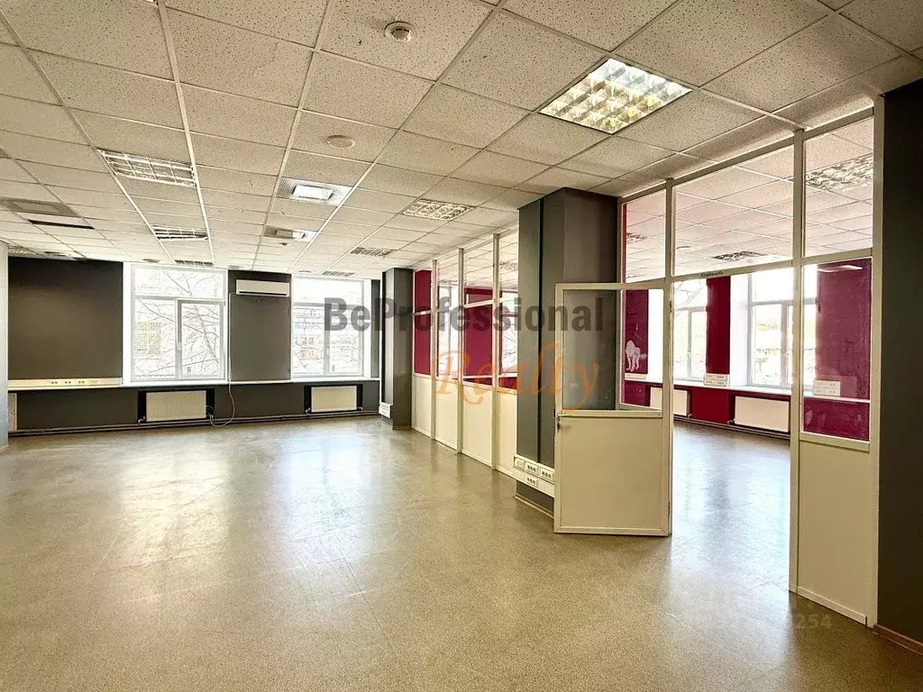 Офис в Москва Вятская ул., 49С3 (250 м) - Фото 1