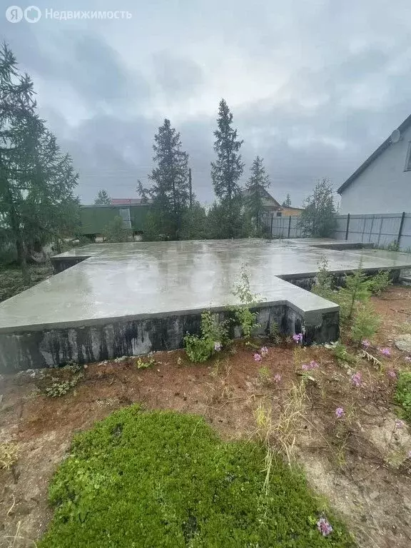 Участок в Новый Уренгой, ДК Простоквашино (6 м) - Фото 2