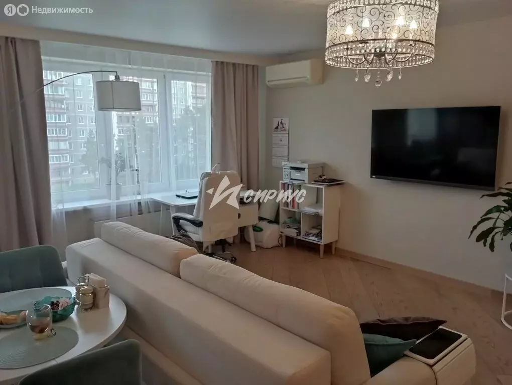 3-комнатная квартира: Екатеринбург, Рощинская улица, 50 (100.4 м) - Фото 0