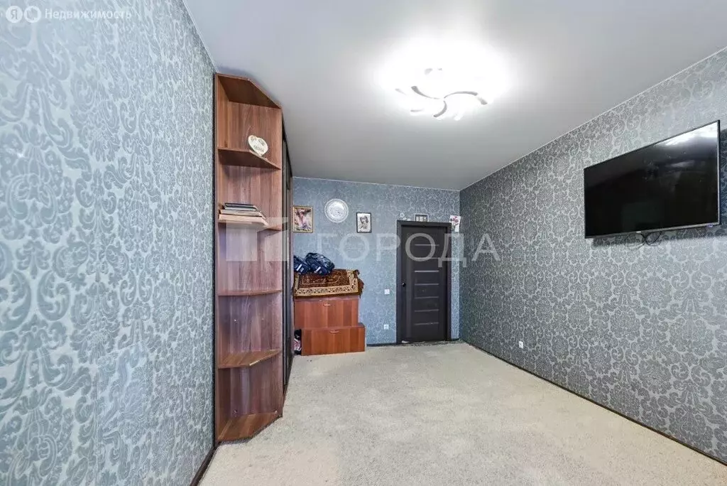 2-комнатная квартира: Барнаул, проспект Ленина, 126 (30 м) - Фото 1