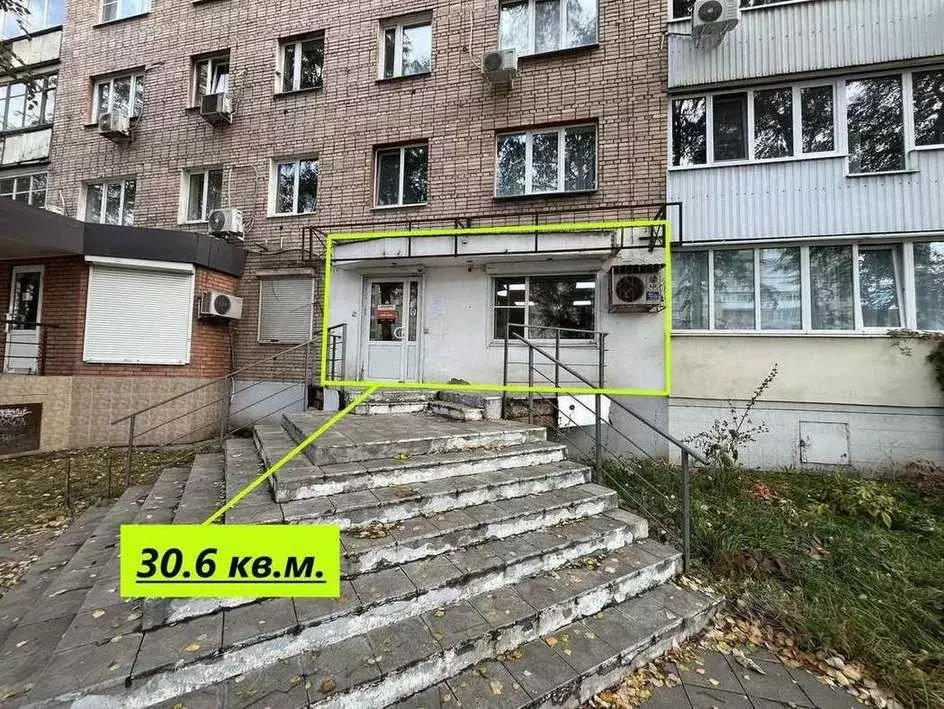 Торговая площадь в Самарская область, Самара Ново-Садовая ул., 25 (31 ... - Фото 1