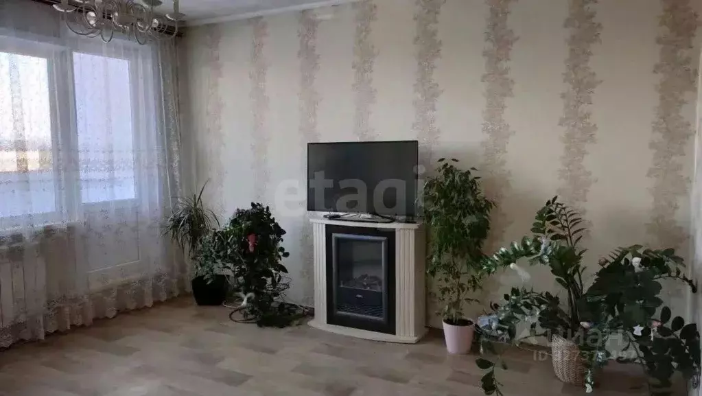 3-к кв. Бурятия, Улан-Удэ Энергетик мкр, 37 (64.2 м) - Фото 1