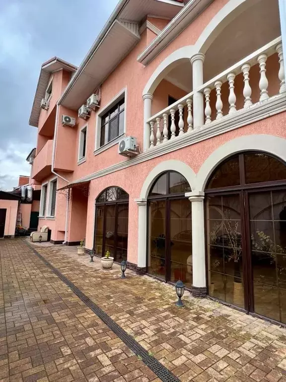 Помещение свободного назначения в Краснодарский край, Краснодар ул. ... - Фото 1