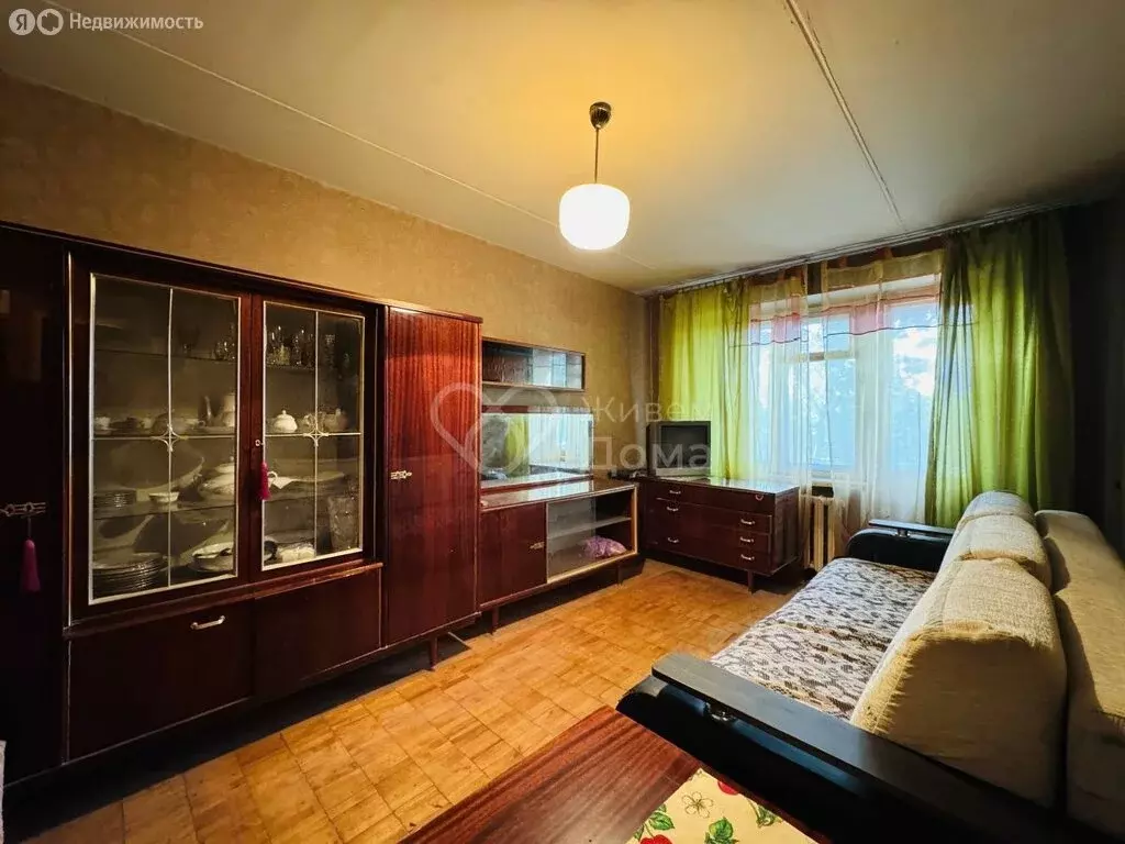 2-комнатная квартира: Волгоград, микрорайон Жилгородок, ... - Фото 0
