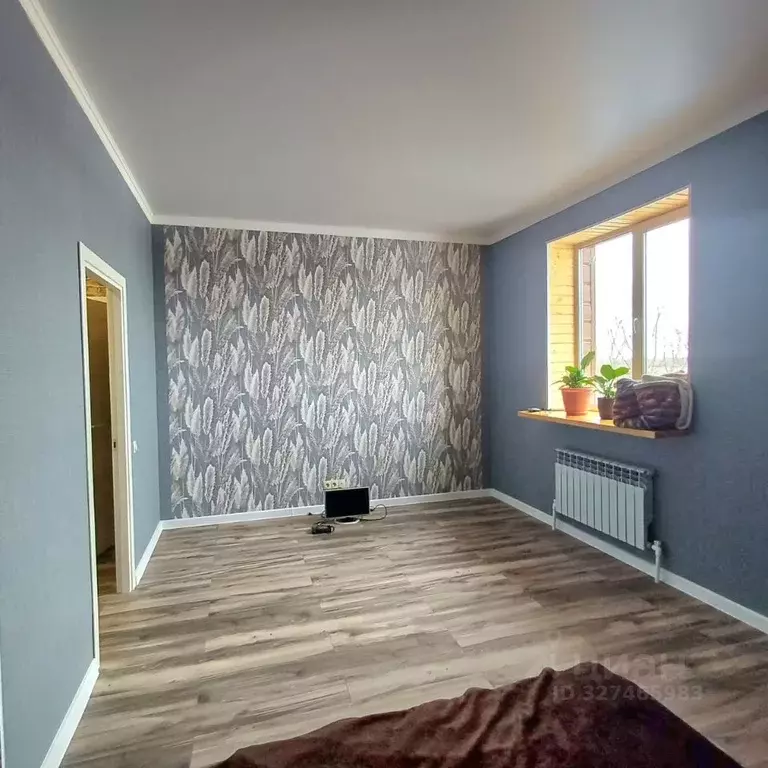 Дом в Оренбургская область, Сакмарский район, Беловский сельсовет, с. ... - Фото 1