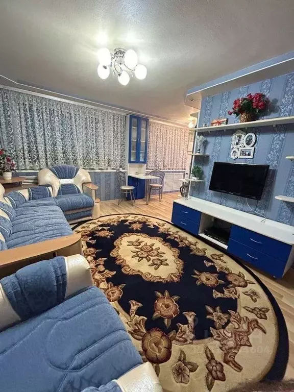 Квартира, 3 комнаты, 57.4 м - Фото 0