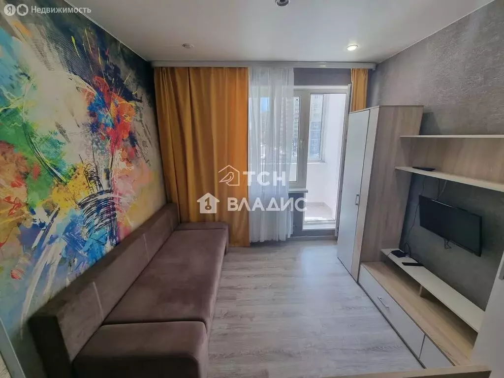 Квартира-студия: посёлок городского типа Свердловский, улица ... - Фото 1