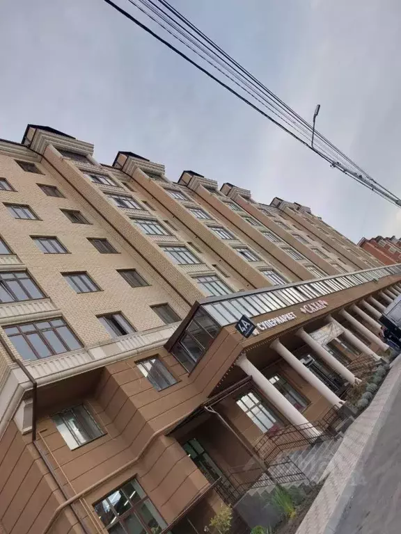 1-к кв. Северная Осетия, Владикавказ ул. Курсантов-Кировцев, 4А (60.2 ... - Фото 1