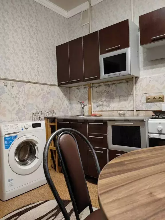 1-к. квартира, 445 м, 4/5 эт. - Фото 1