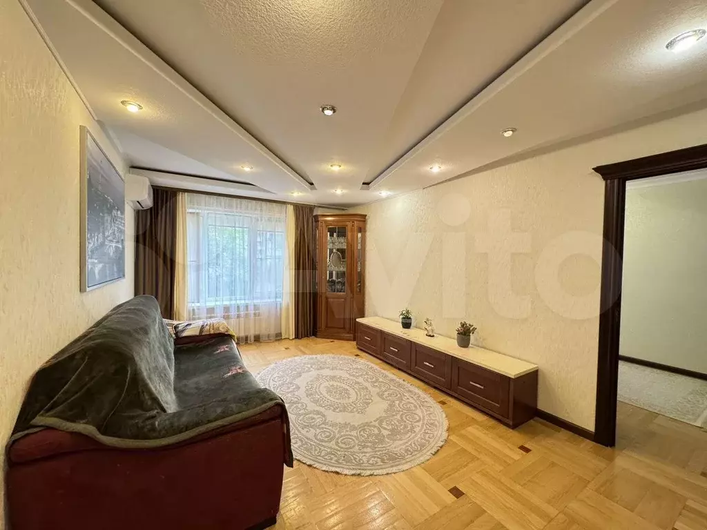 3-к. квартира, 60 м, 3/5 эт. - Фото 0