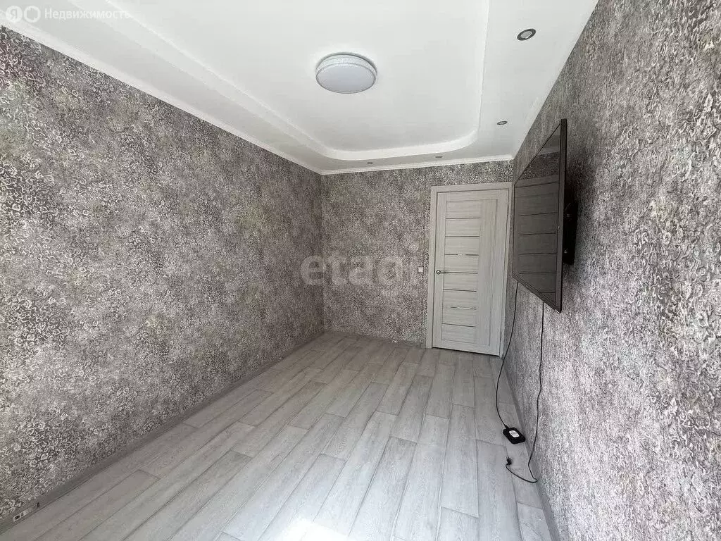2-комнатная квартира: Ачинск, 4-й микрорайон, 21 (42.5 м) - Фото 0