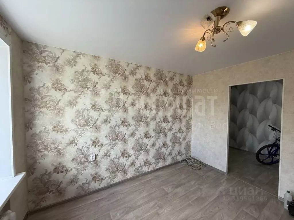 Комната Курганская область, Курган ул. Дзержинского, 17А (17.5 м) - Фото 1