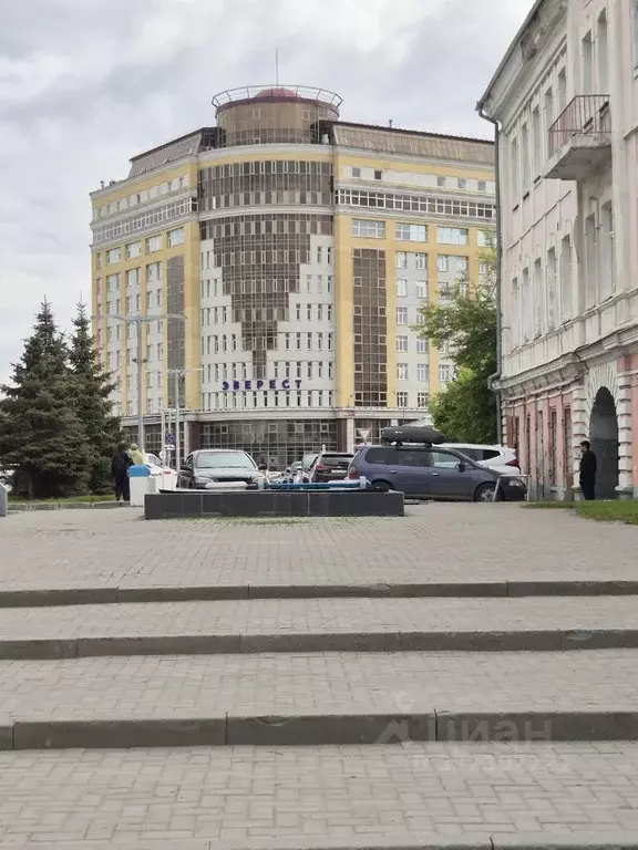 Помещение свободного назначения в Омская область, Омск Больничный ... - Фото 1