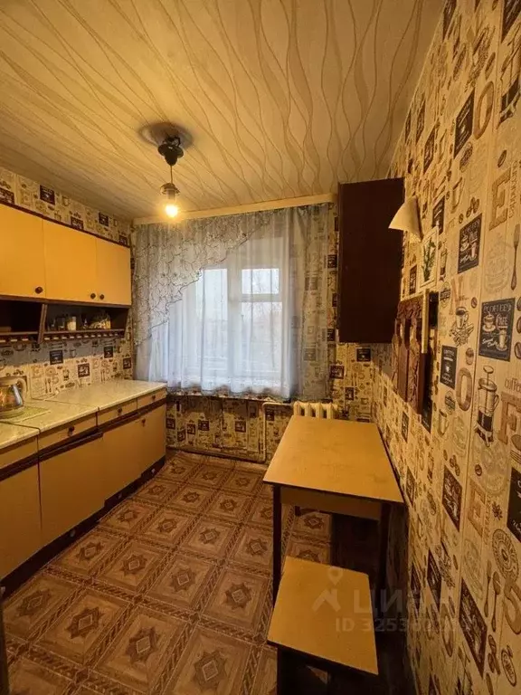 2-к кв. Мурманская область, Мурманск ул. Свердлова, 54 (43.0 м) - Фото 1