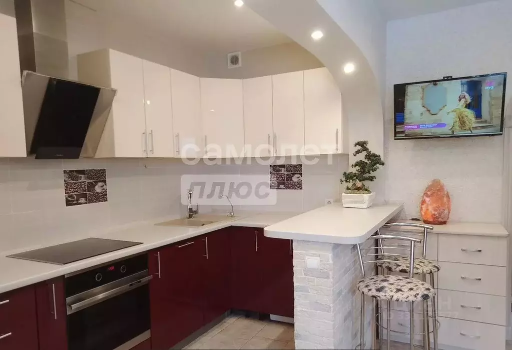 Студия Омская область, Омск ул. Малиновского, 18к3 (29.0 м) - Фото 1