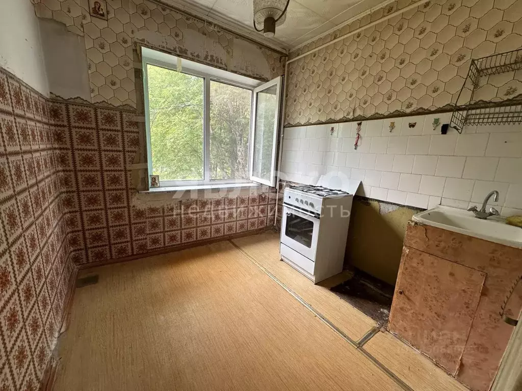 2-к кв. Пермский край, Березники ул. Ломоносова, 97 (40.1 м) - Фото 0